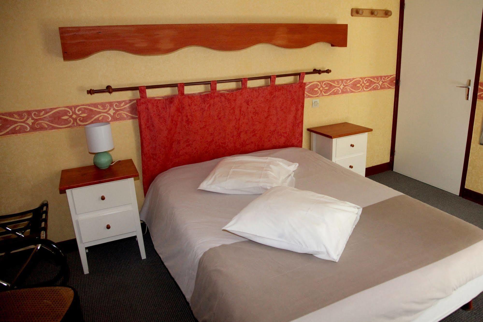 Hotel La Demeure Du Perron Quettehou Zewnętrze zdjęcie